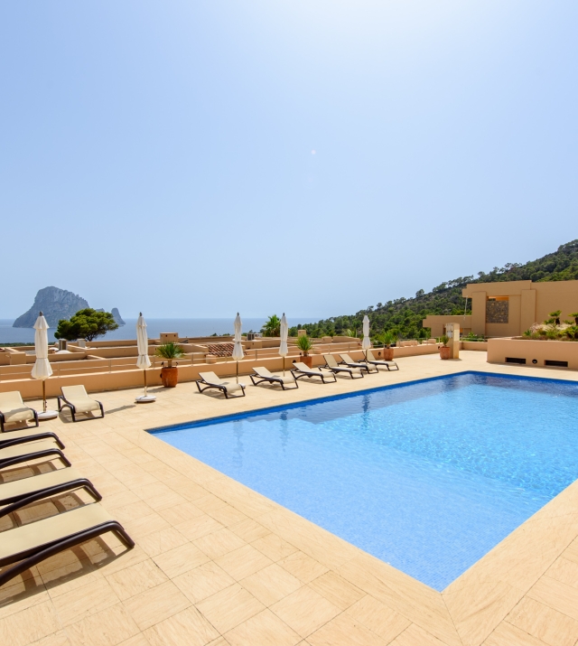 Resa Estates Ibiza penhouse for sale koop es vedra community pool.jpg